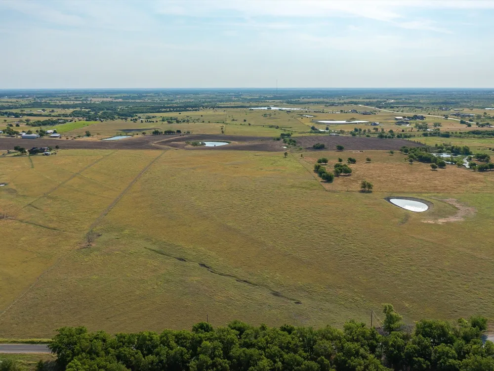 Valek Road Ennis, TX 75119