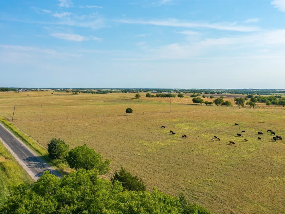 Valek Road Ennis, TX 75119