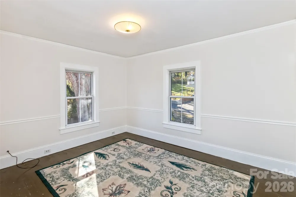 195 Terrace Drive Canton, NC 28716