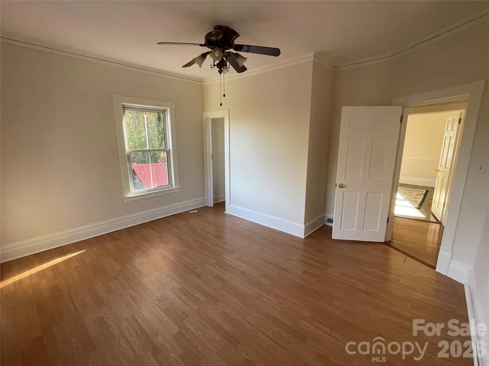 195 Terrace Drive Canton, NC 28716