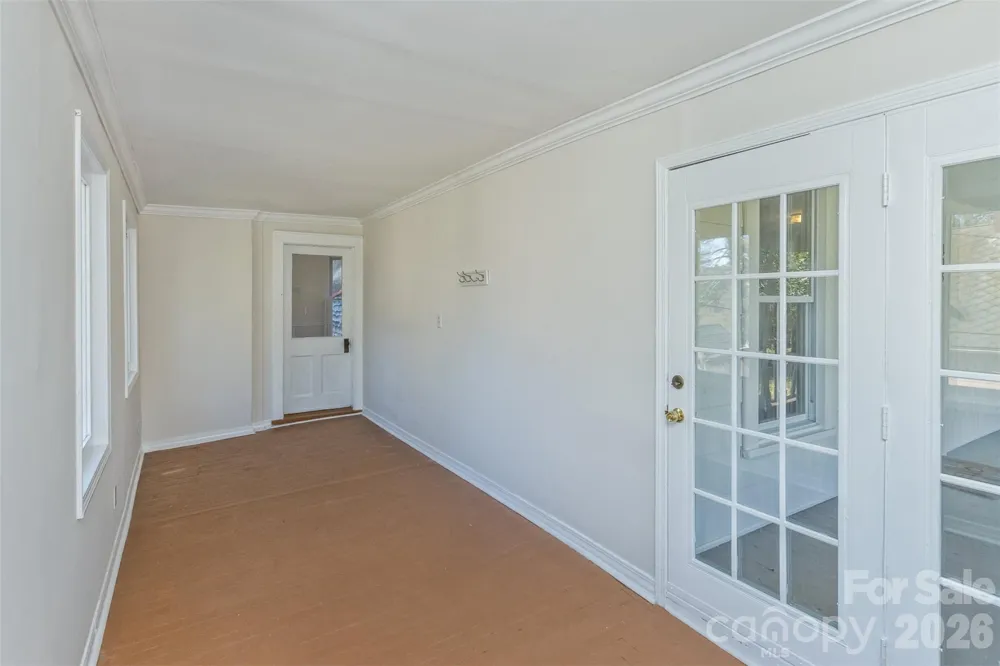 195 Terrace Drive Canton, NC 28716