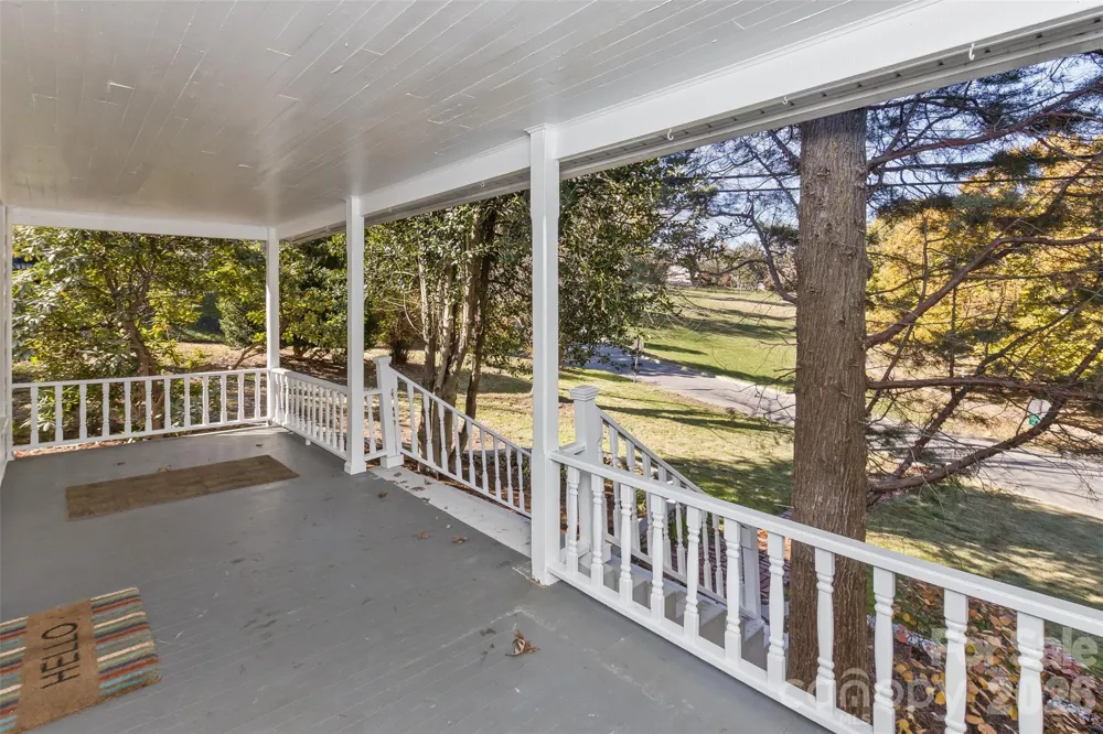 195 Terrace Drive Canton, NC 28716