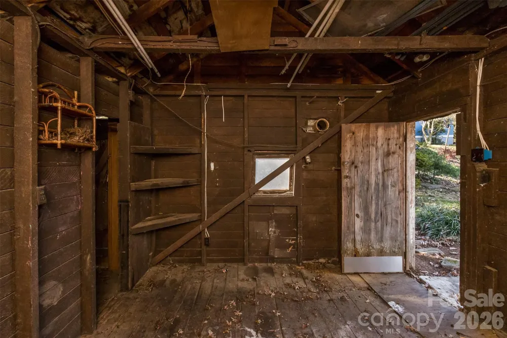 195 Terrace Drive Canton, NC 28716