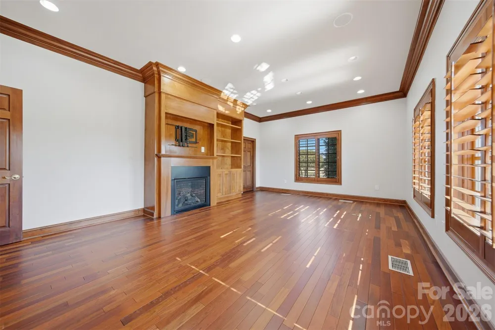 3619 Links Drive NE Conover, NC 28613