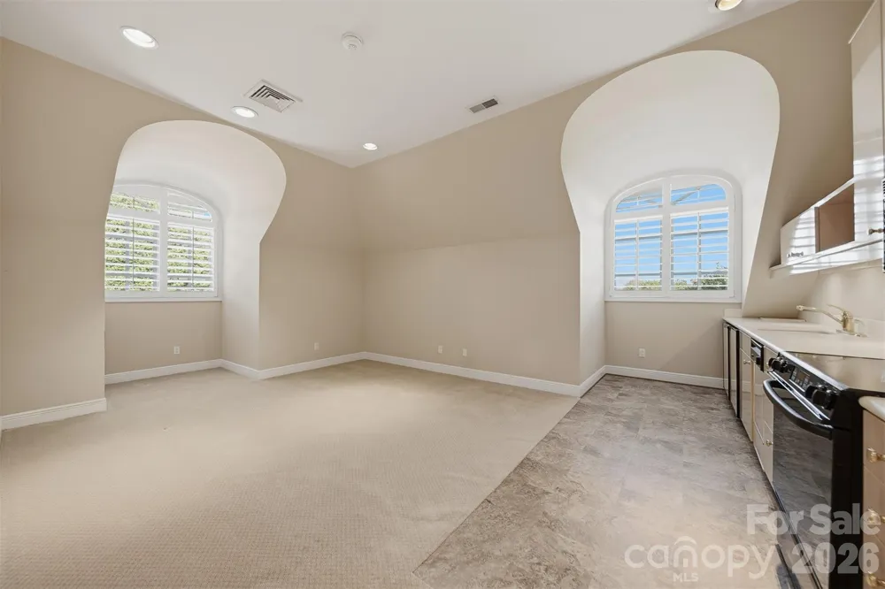 3619 Links Drive NE Conover, NC 28613