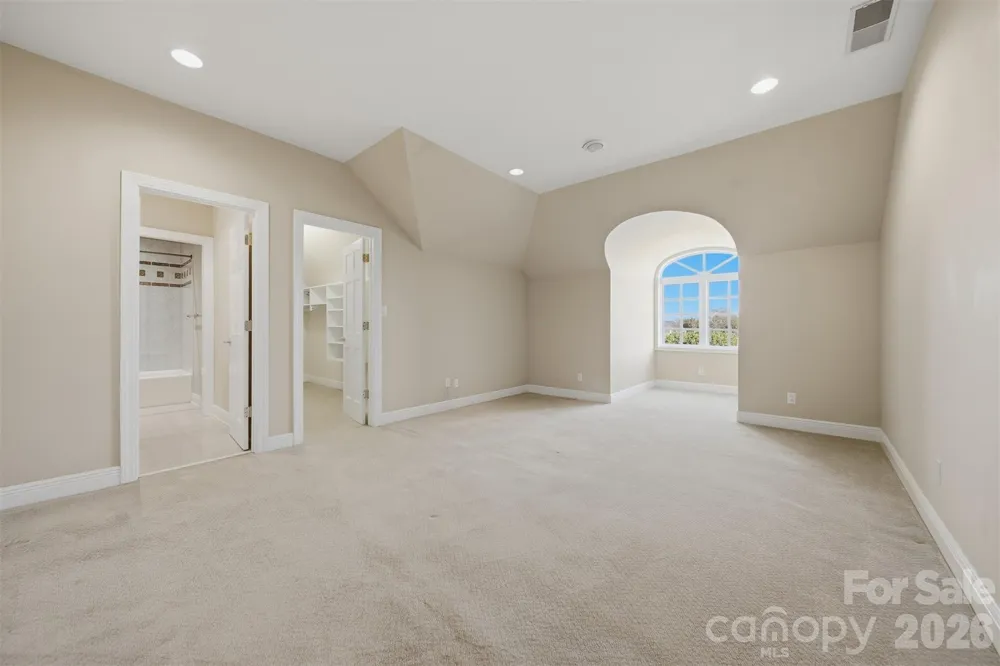 3619 Links Drive NE Conover, NC 28613