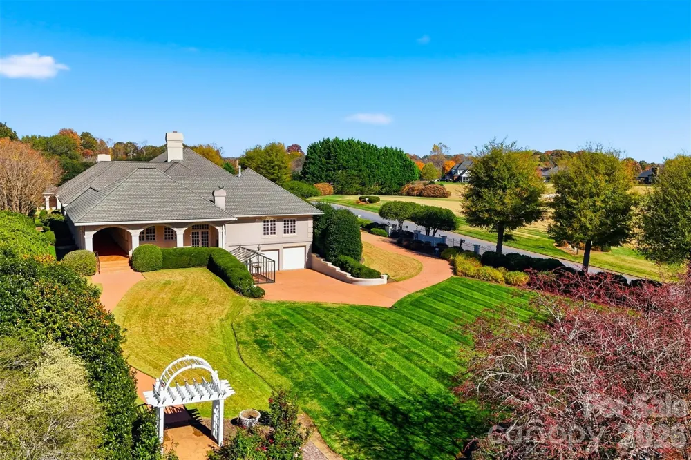3619 Links Drive NE Conover, NC 28613