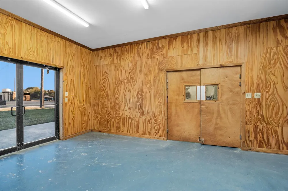 6821 Bailey Street Shiro, TX 77876