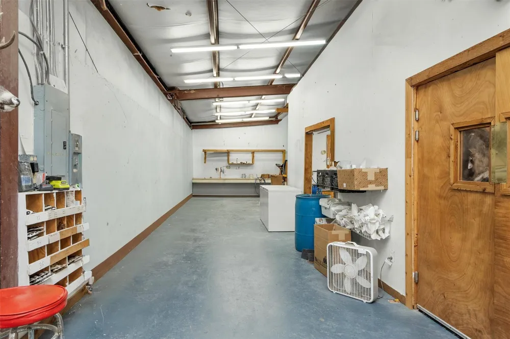 6821 Bailey Street Shiro, TX 77876