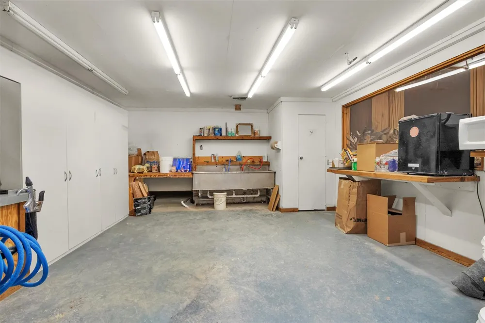 6821 Bailey Street Shiro, TX 77876