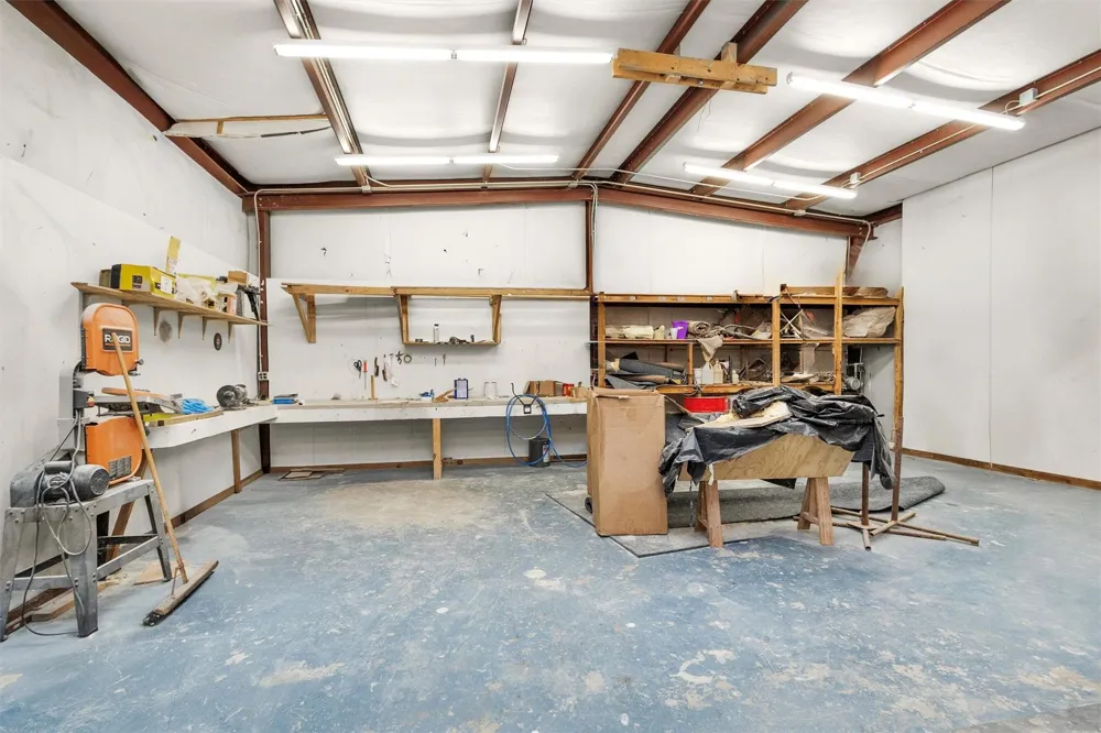 6821 Bailey Street Shiro, TX 77876