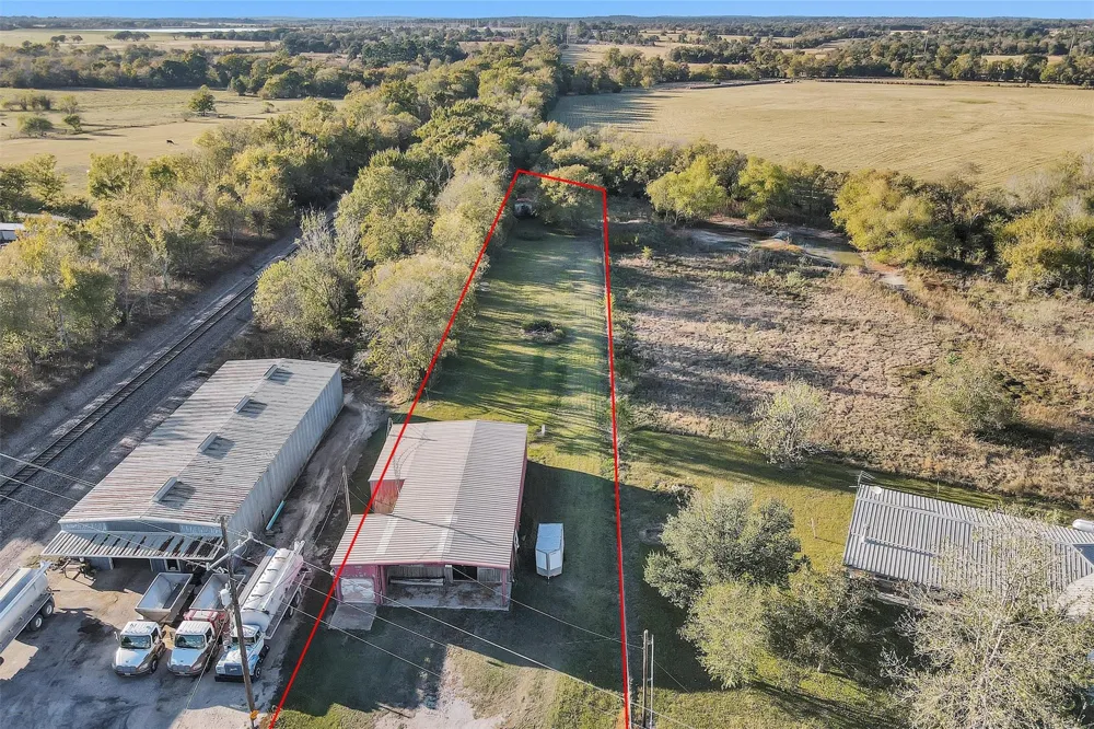 6821 Bailey Street Shiro, TX 77876