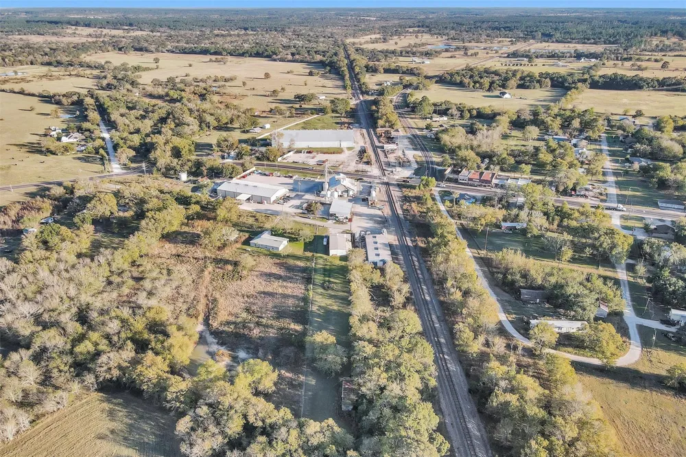 6821 Bailey Street Shiro, TX 77876
