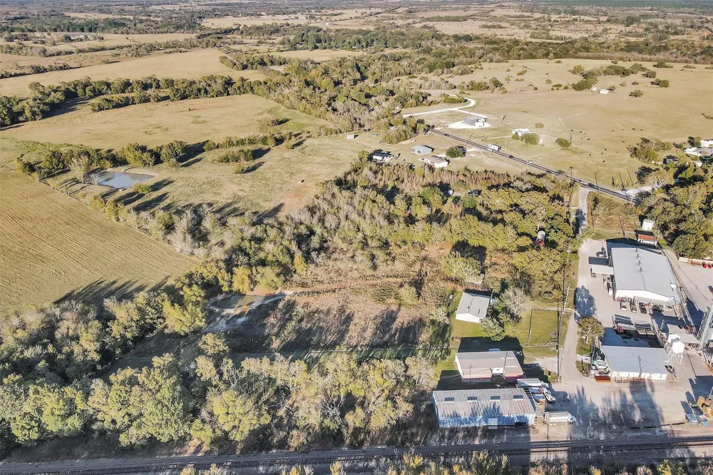 6821 Bailey Street Shiro, TX 77876