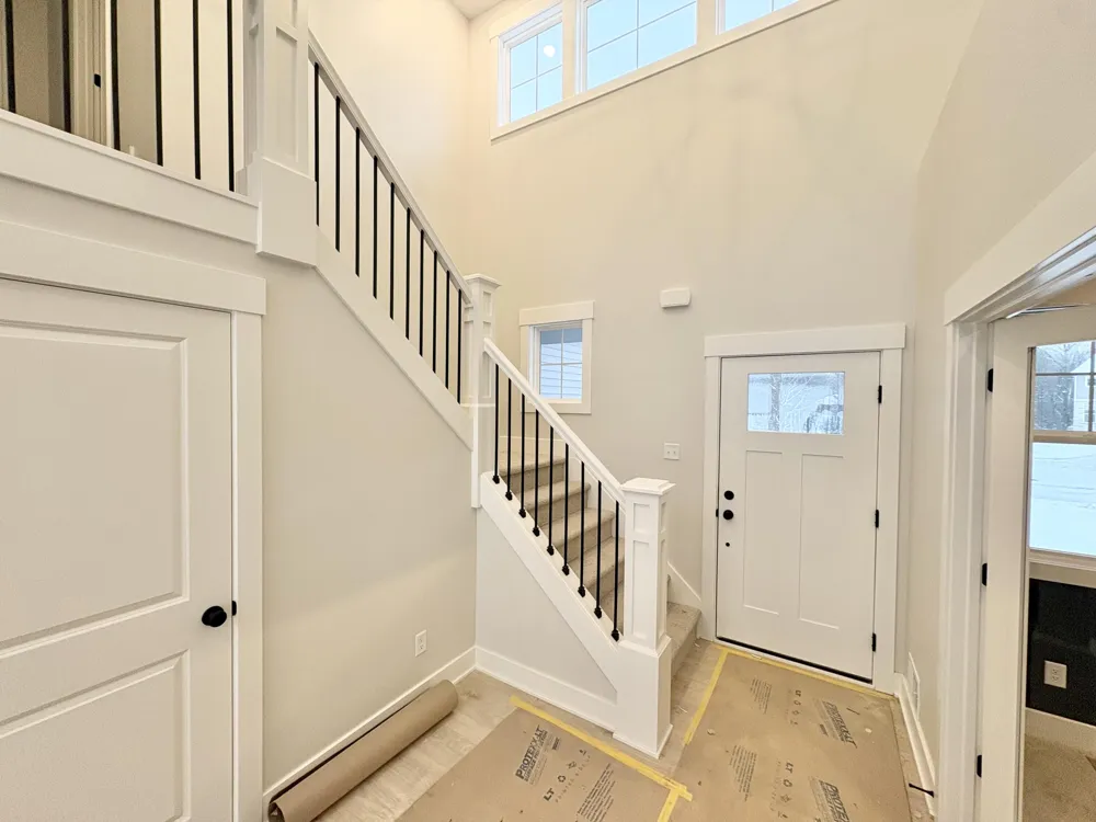 5871 Valley Point Drive SE Caledonia Township, MI 49316