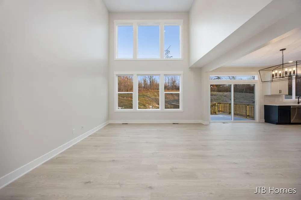 5871 Valley Point Drive SE Caledonia Township, MI 49316