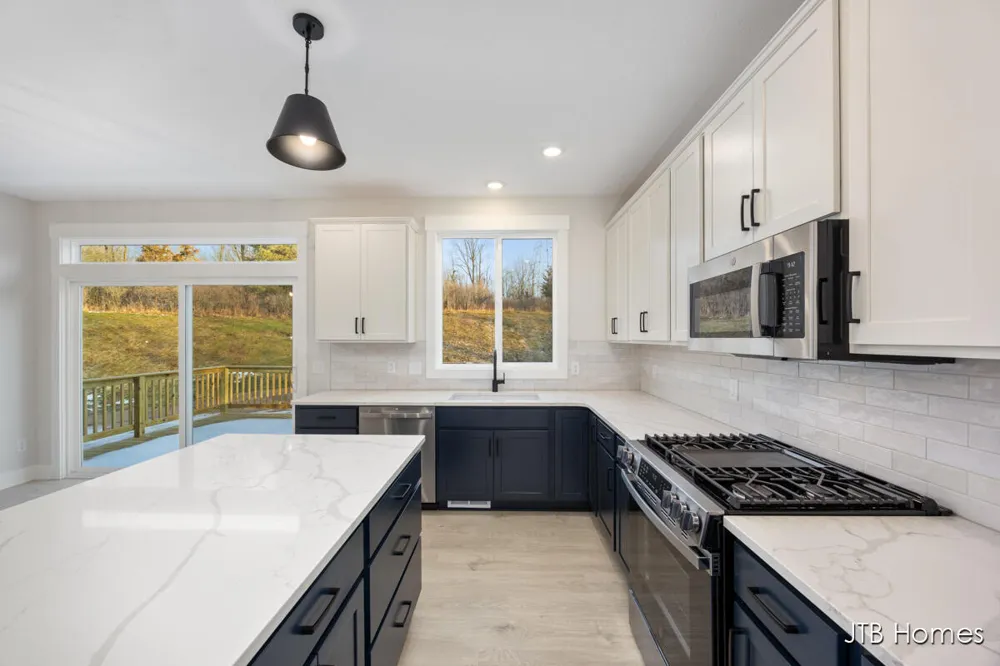 5871 Valley Point Drive SE Caledonia Township, MI 49316