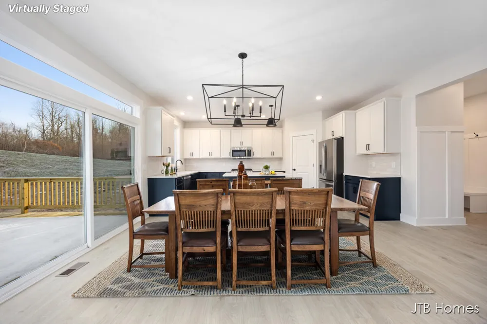 5871 Valley Point Drive SE Caledonia Township, MI 49316