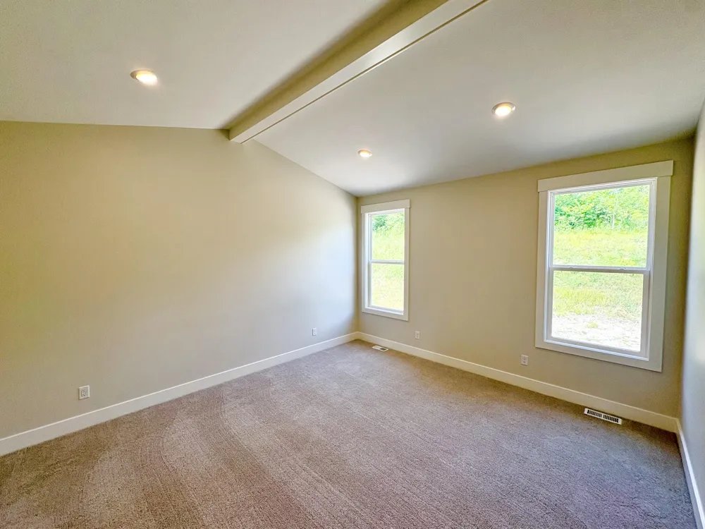 5871 Valley Point Drive SE Caledonia Township, MI 49316