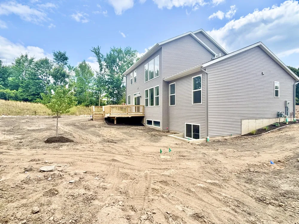 5871 Valley Point Drive SE Caledonia Township, MI 49316