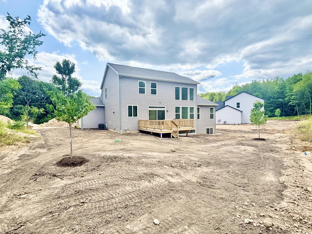 5871 Valley Point Drive SE Caledonia Township, MI 49316
