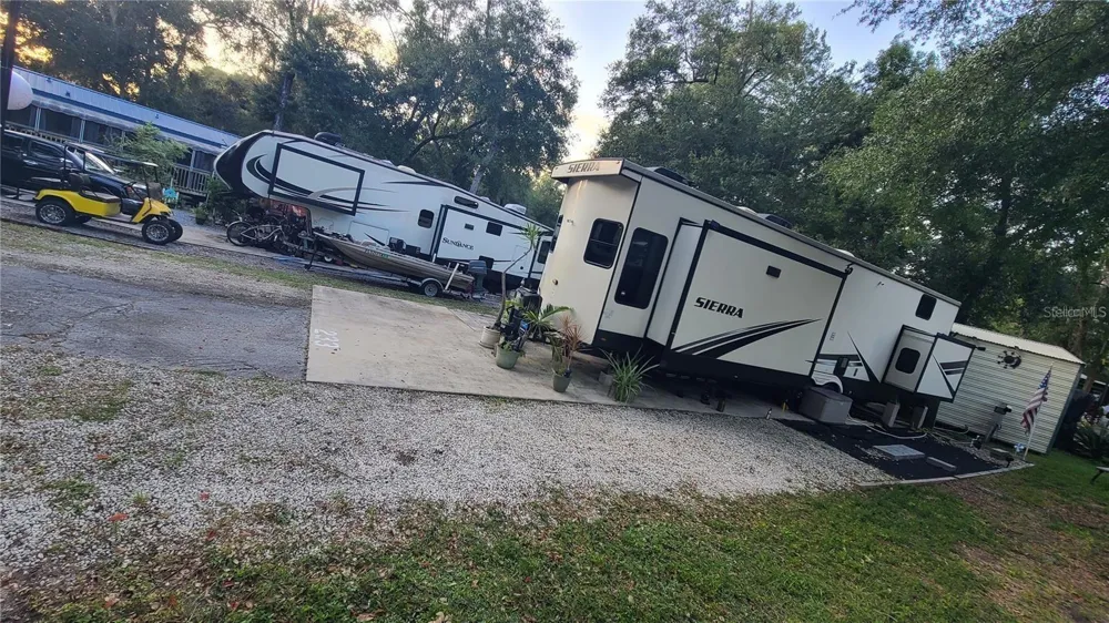 25205 NE 142 ND STREET Salt Springs, FL 32134