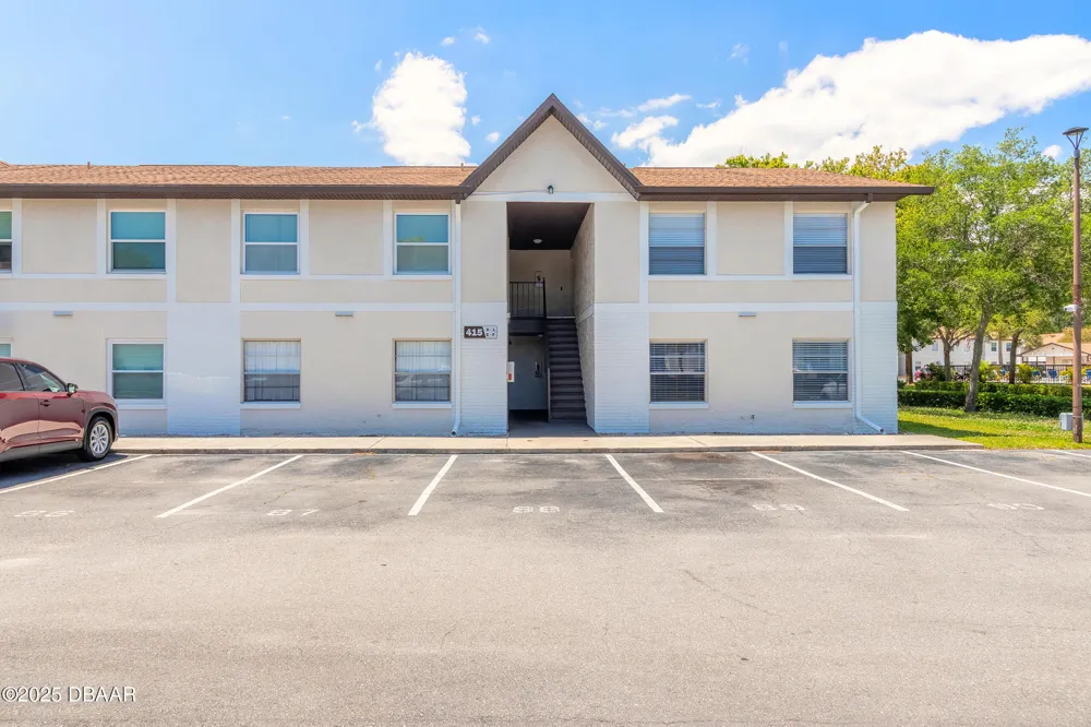 415 Banana Cay Drive #F South Daytona, FL 32119