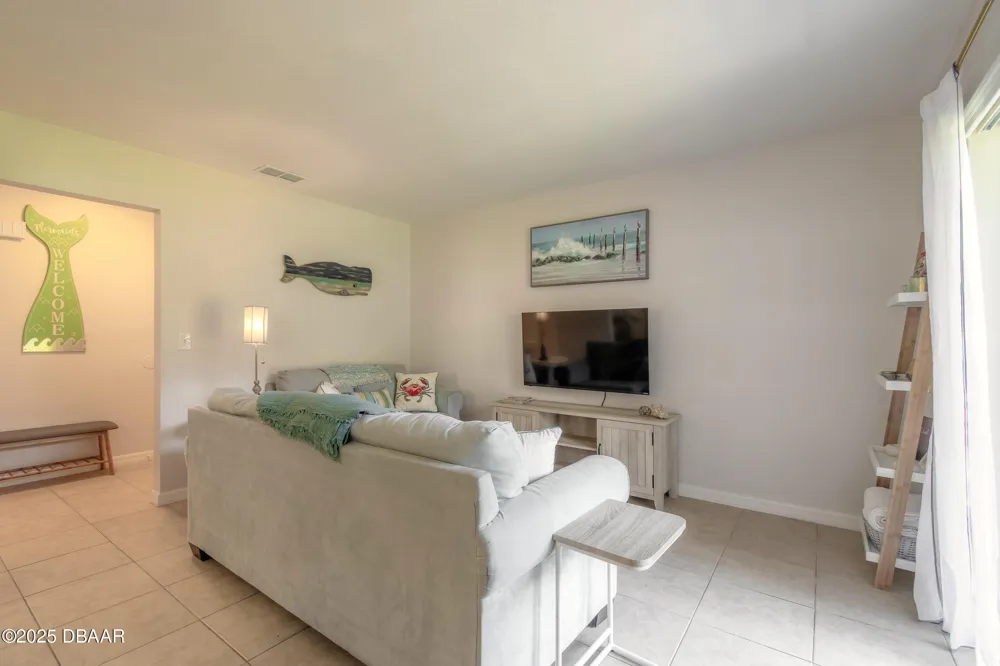 415 Banana Cay Drive #F South Daytona, FL 32119