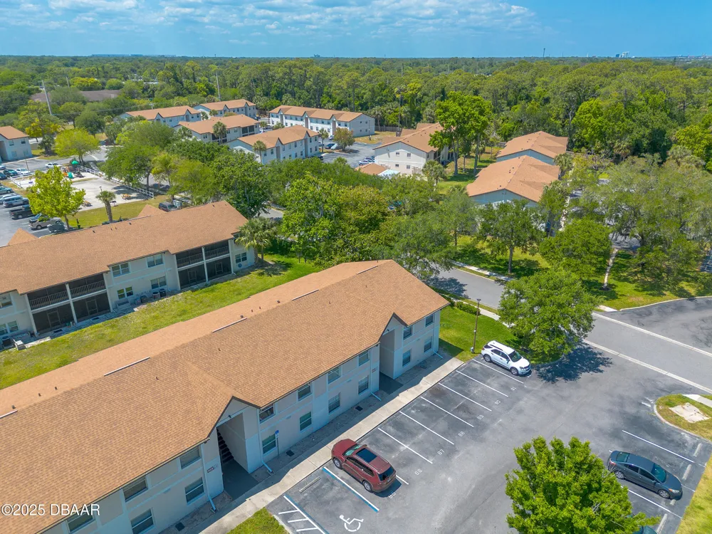 415 Banana Cay Drive #F South Daytona, FL 32119