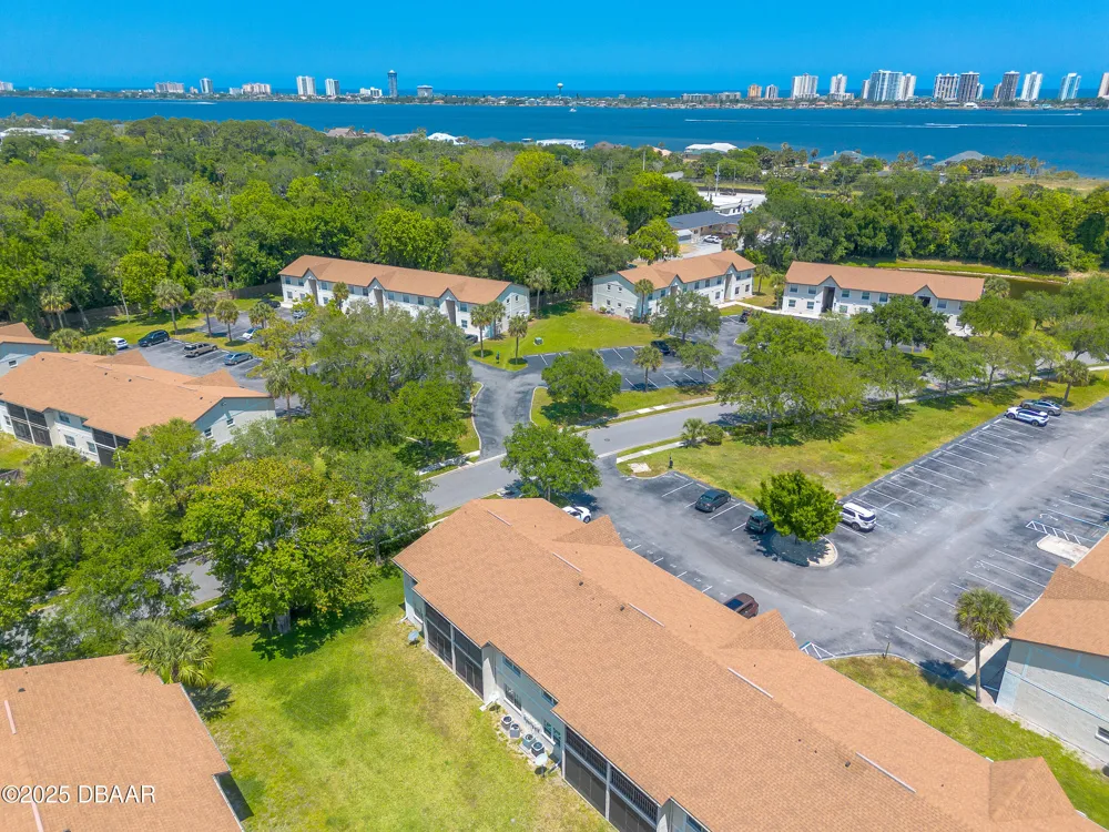 415 Banana Cay Drive #F South Daytona, FL 32119