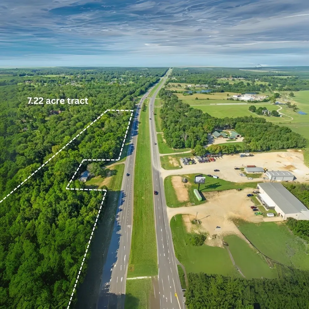 Hwy. 271 Powderly, TX 75473