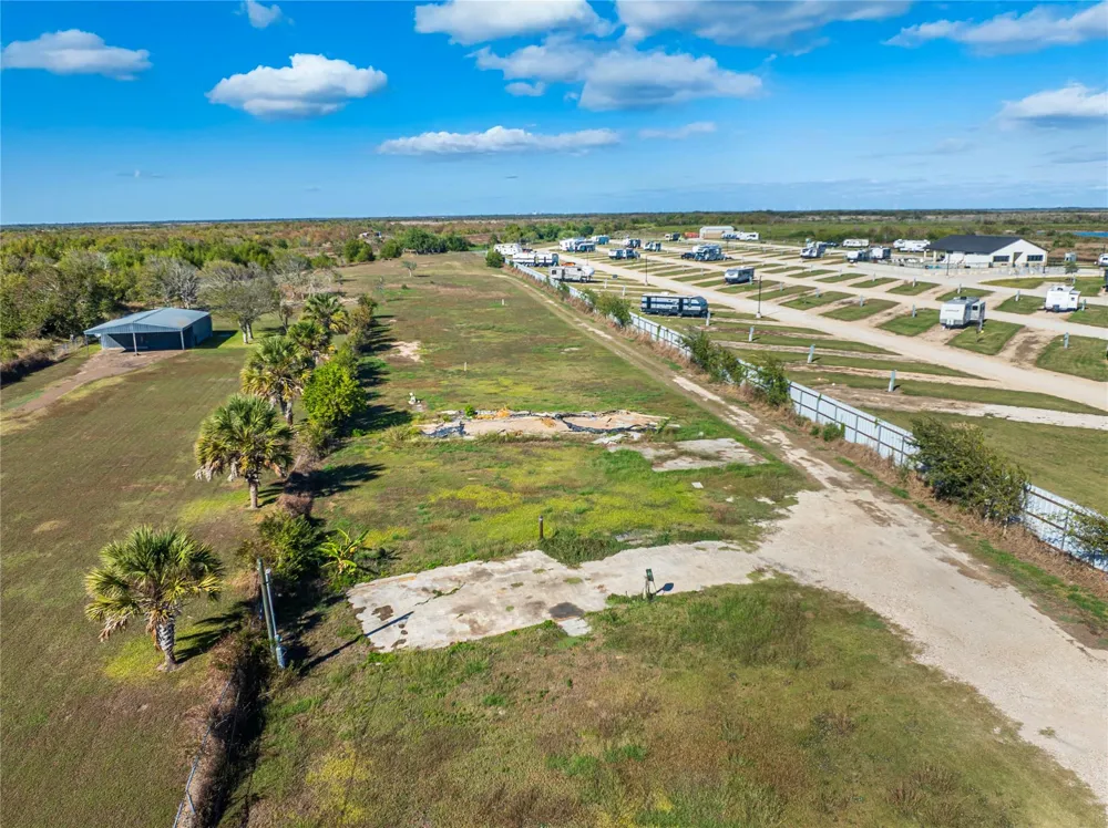 399 S Gulf Rd Matagorda, TX 77457
