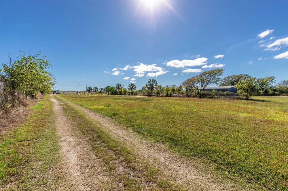 399 S Gulf Rd Matagorda, TX 77457
