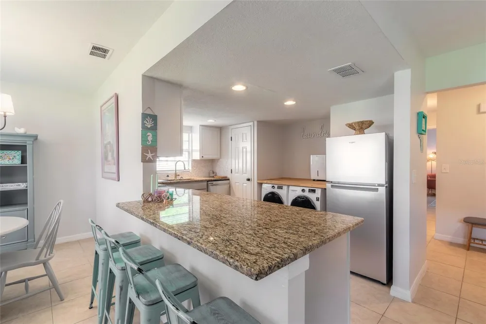 415 BANANA CAY DRIVE #F South Daytona, FL 32119