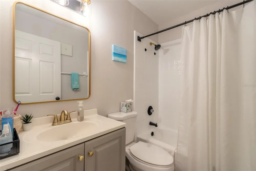 415 BANANA CAY DRIVE #F South Daytona, FL 32119