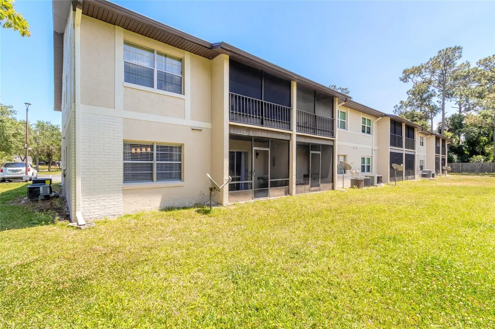 415 BANANA CAY DRIVE #F South Daytona, FL 32119