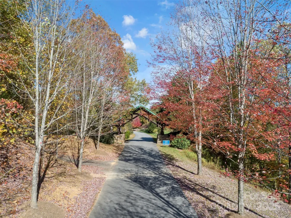 38 Attica Falls Trail Black Mountain, NC 28711