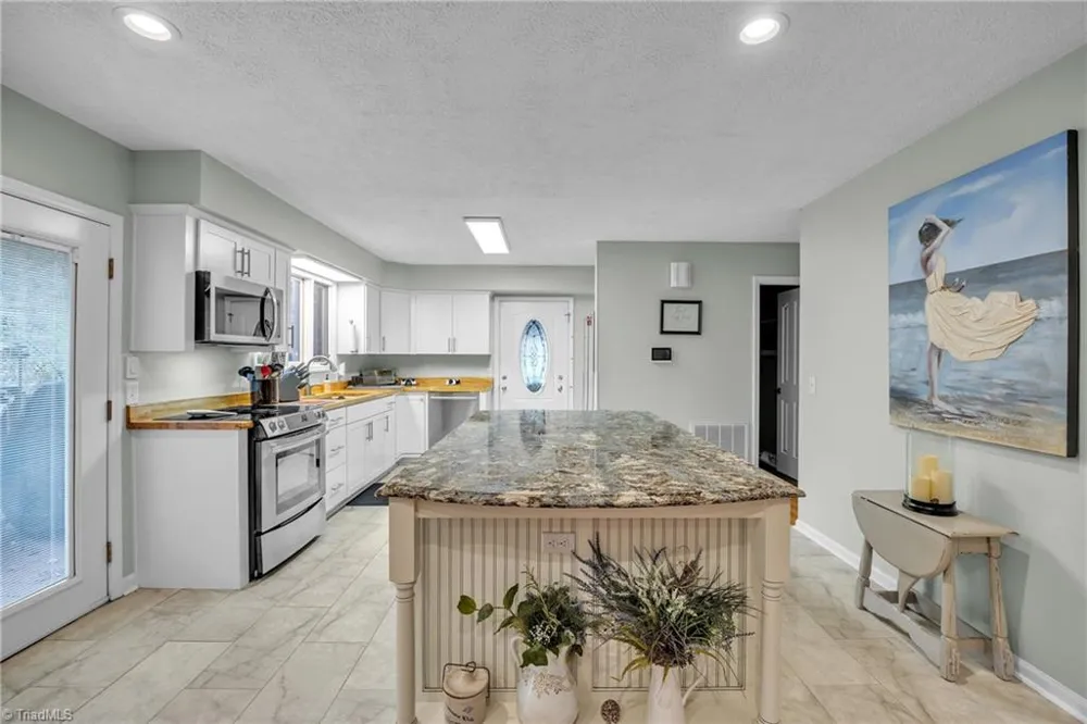 139 Alpine Drive Wilkesboro, NC 28697