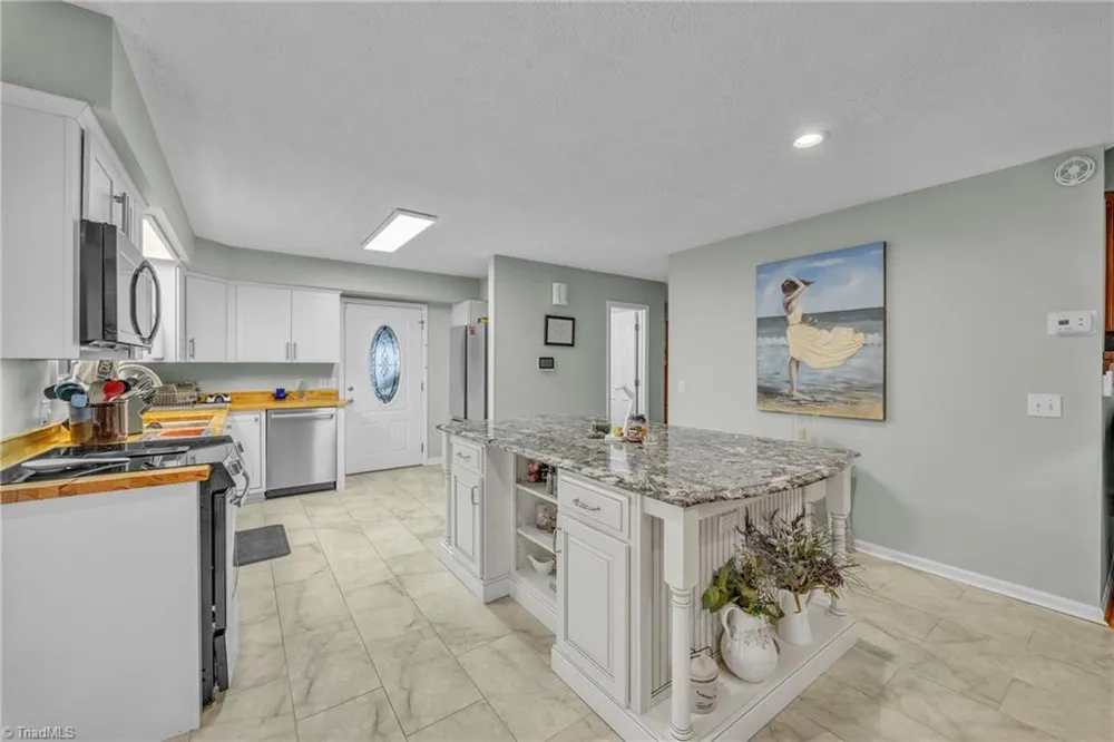 139 Alpine Drive Wilkesboro, NC 28697