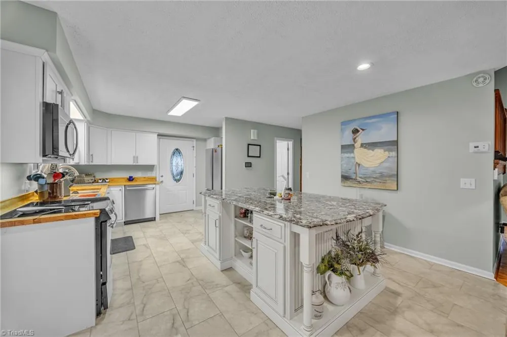 139 Alpine Drive Wilkesboro, NC 28697