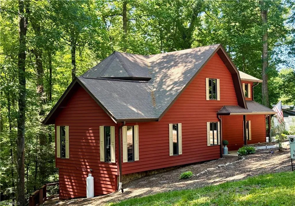 139 Alpine Drive Wilkesboro, NC 28697