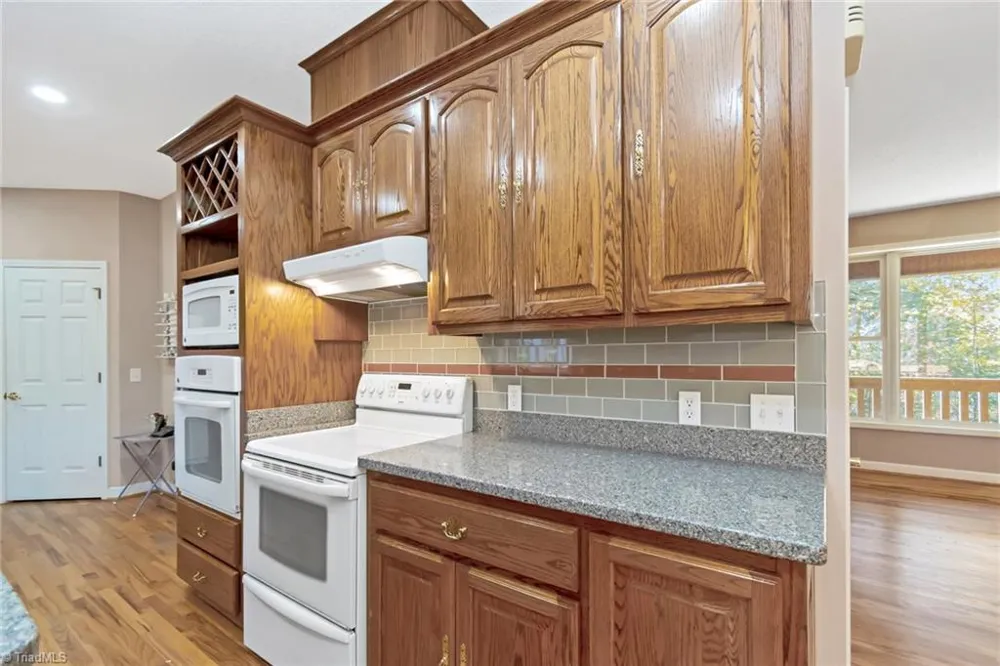 326 RoseBrier Road Boomer, NC 28606