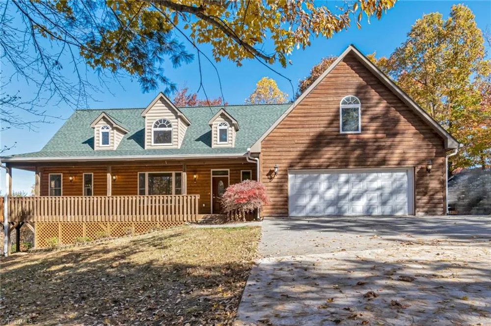 326 RoseBrier Road Boomer, NC 28606