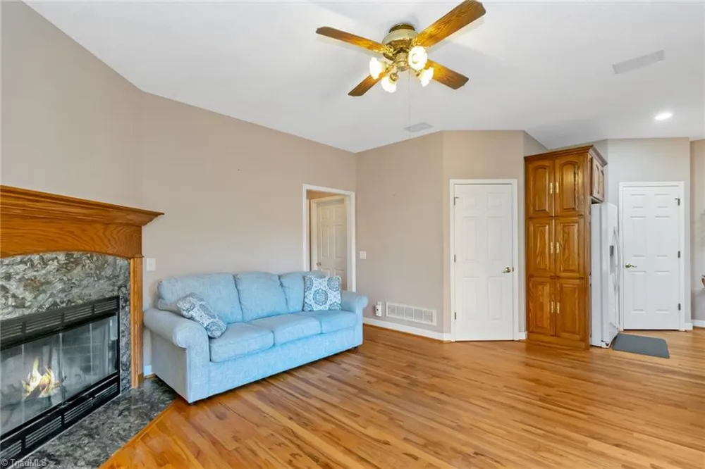 326 RoseBrier Road Boomer, NC 28606