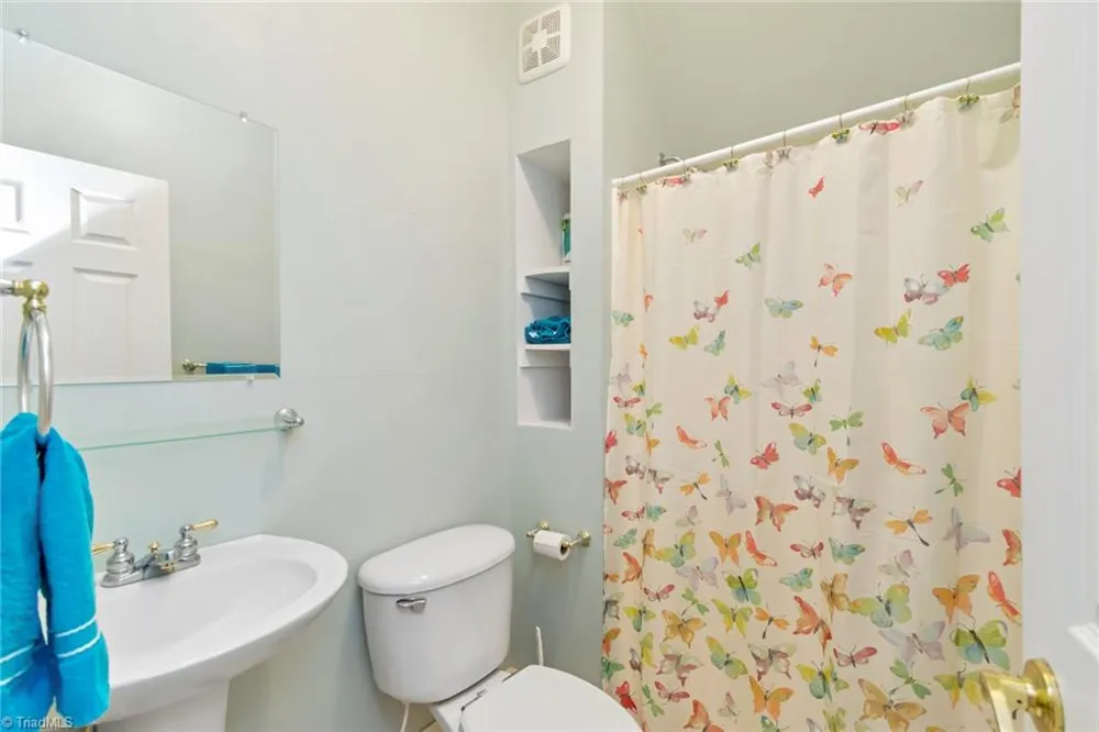 326 RoseBrier Road Boomer, NC 28606