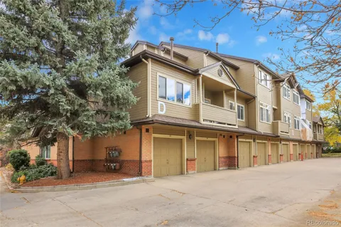 6001 S Yosemite Street #D103