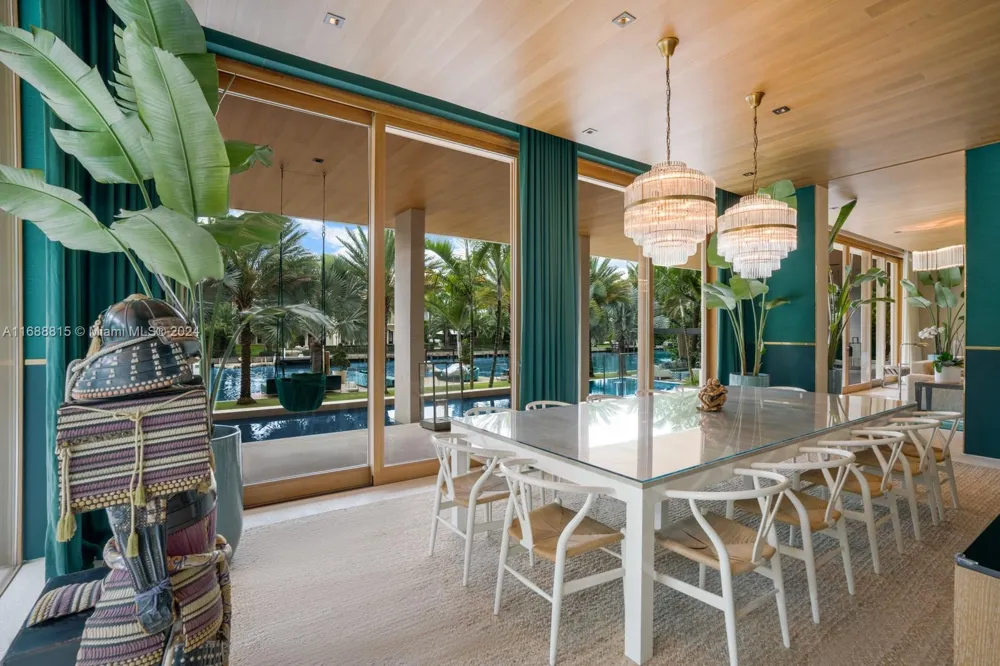 1510 W 25th St Miami Beach, FL 33140