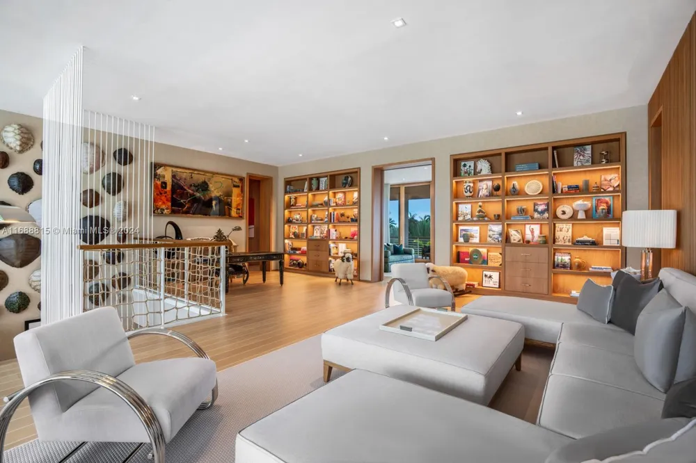 1510 W 25th St Miami Beach, FL 33140