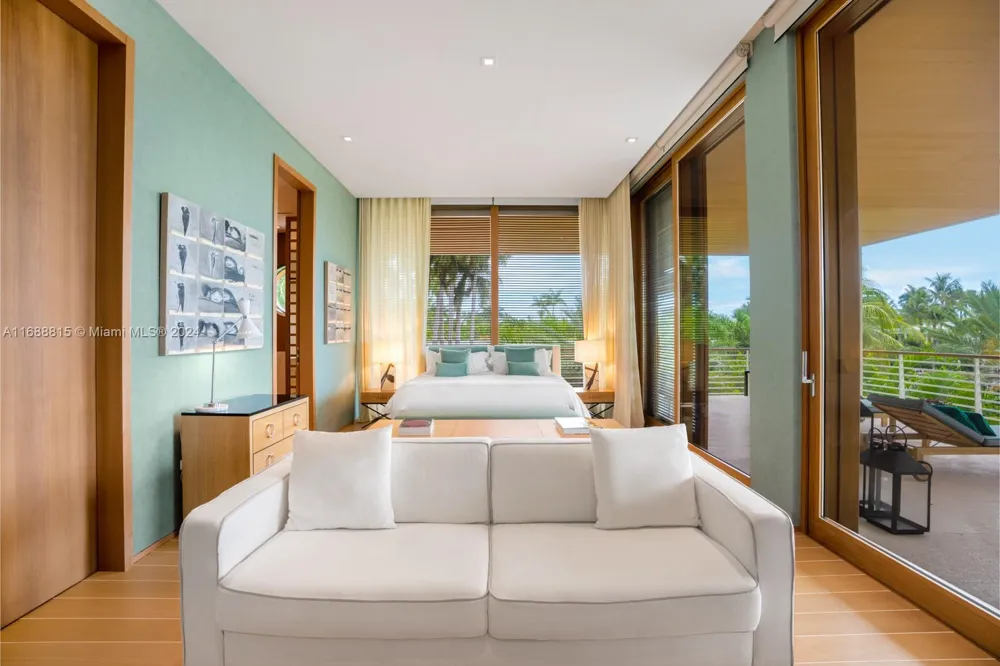 1510 W 25th St Miami Beach, FL 33140