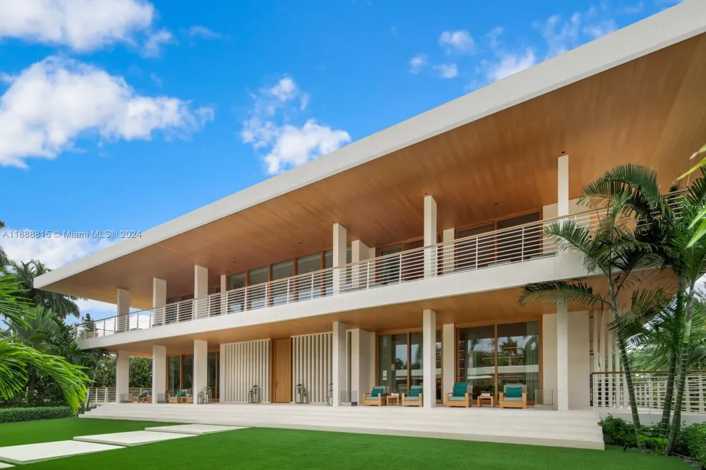 1510 W 25th St Miami Beach, FL 33140